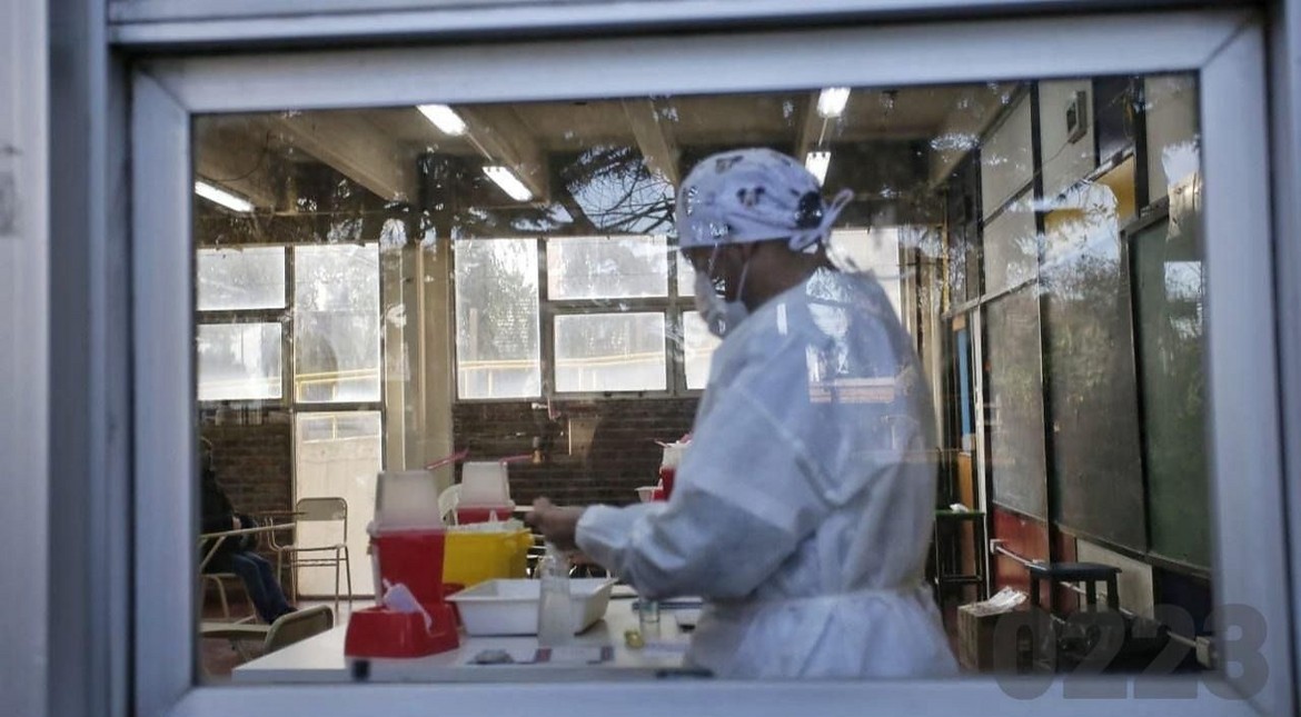 Advierten por el impacto de los discursos antivacuna y llaman a reforzar la prevención
