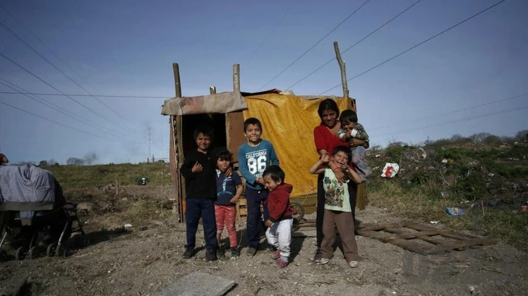 Hambre en la infancia: más de 1 millón de chicos se van a dormir sin comer