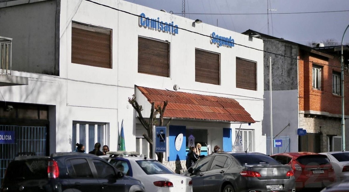 Llevó un cochón en taxi, gastó 16 mil pesos y no quiso pagar el viaje