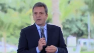 “Tenemos la responsabilidad de construir un modelo que saque de vuelta al FMI de Argentina”, dijo Massa.