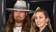 Billy Ray Cyrus vs. Firerose en acusaciones de abuso y maltrato Billy Ray Cyrus vs. Firerose en acusaciones de abuso y maltrato