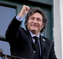 Milei promulgó la Ley de Bases y el paquete fiscal Milei promulgó la Ley de Bases y el paquete fiscal