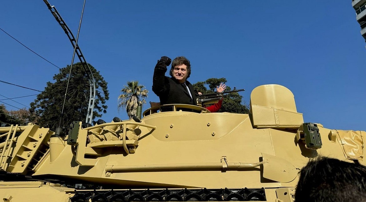 Secreto militar: la inusual figura a la que apela Milei para una compra de equipamiento en medio de la tensión por Malvinas