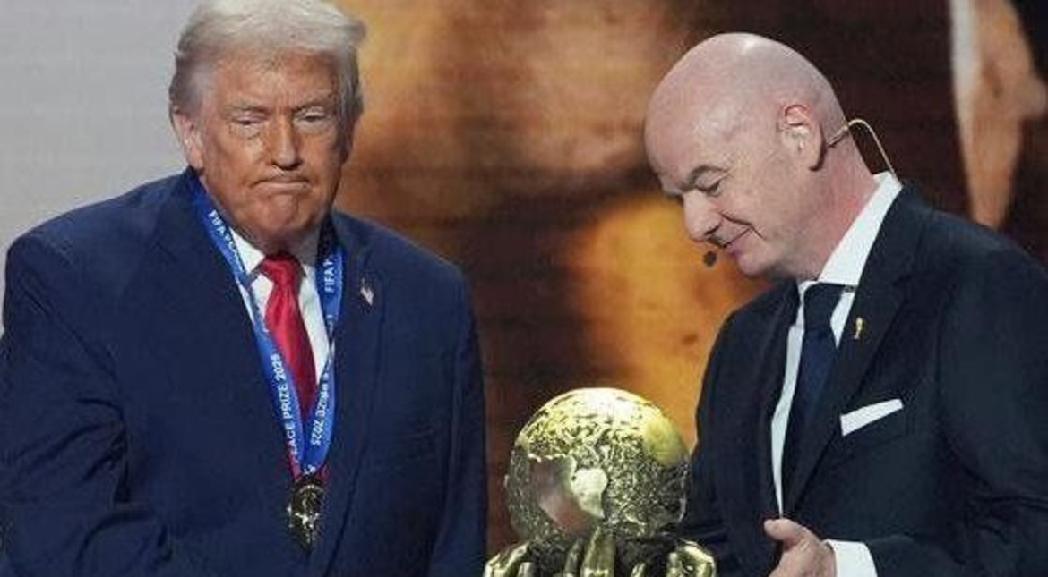 Crece el escándalo: Donald Trump confesó que llamó a FIFA para que revisen la sanción de Balogun