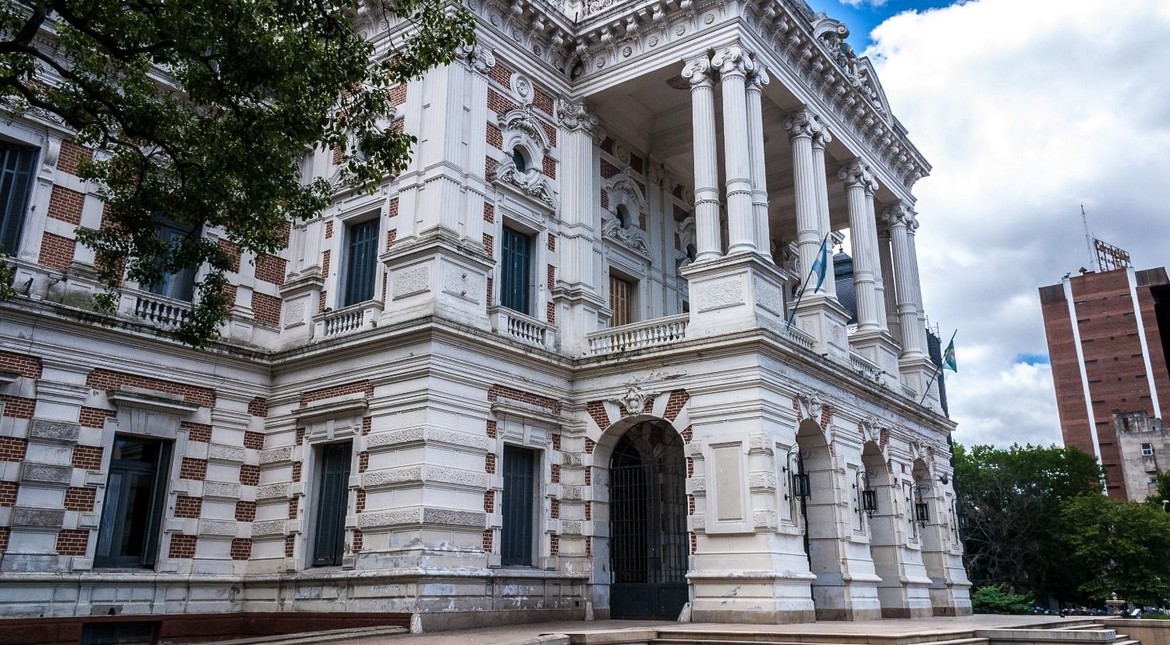 Proponen aumentar la coparticipación de los municipios bonaerenses del 16,14% al 20%