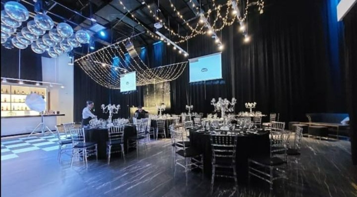 Robaron casi siete millones de pesos de un salón de eventos