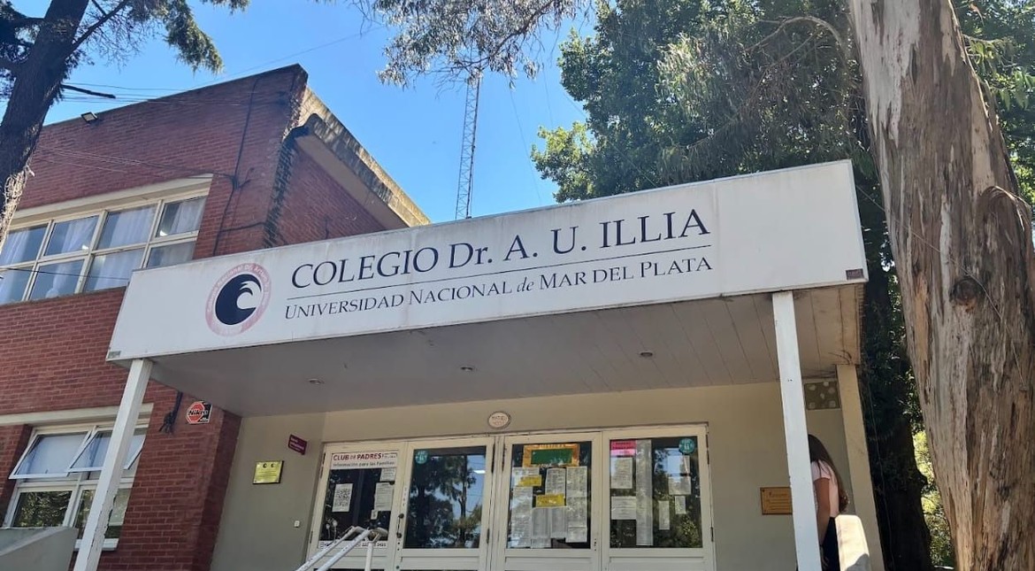 Más infraestructura para el Colegio Illia: inauguraron nuevas aulas y un teatro