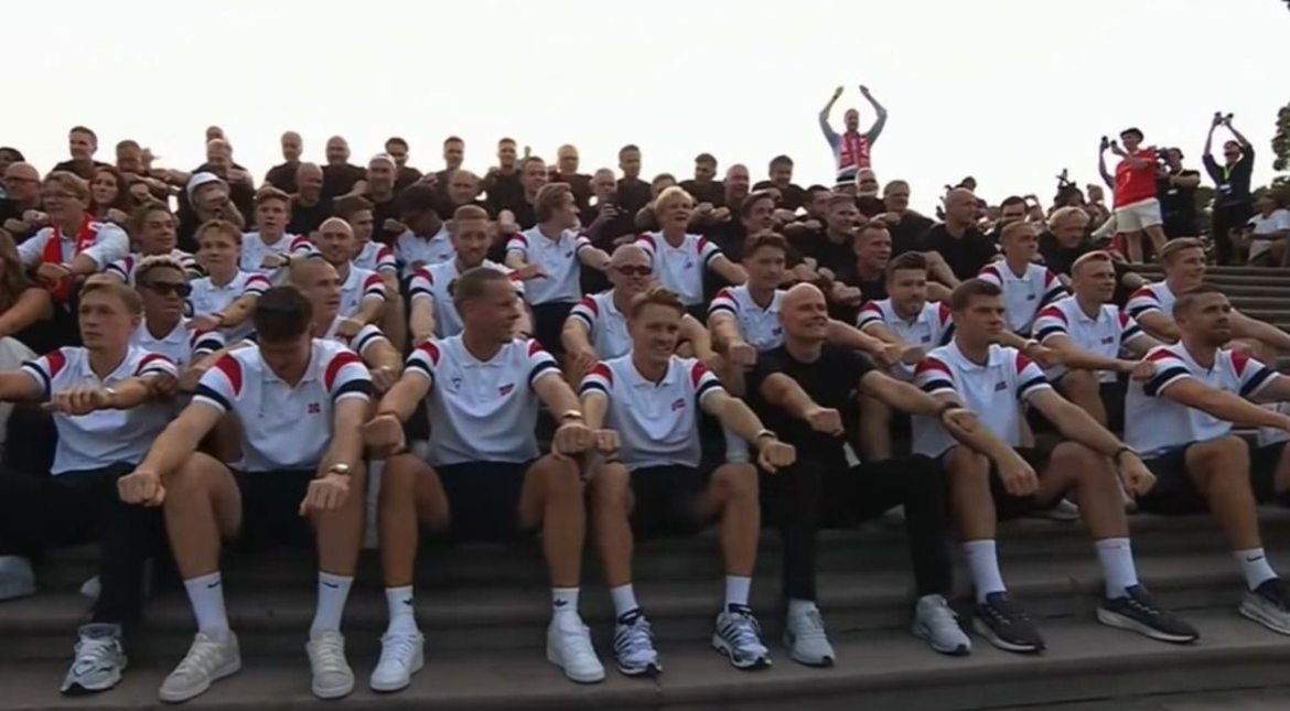 Como si fueran campeones: increíble recibimiento a Noruega y remo multitudinario en Oslo