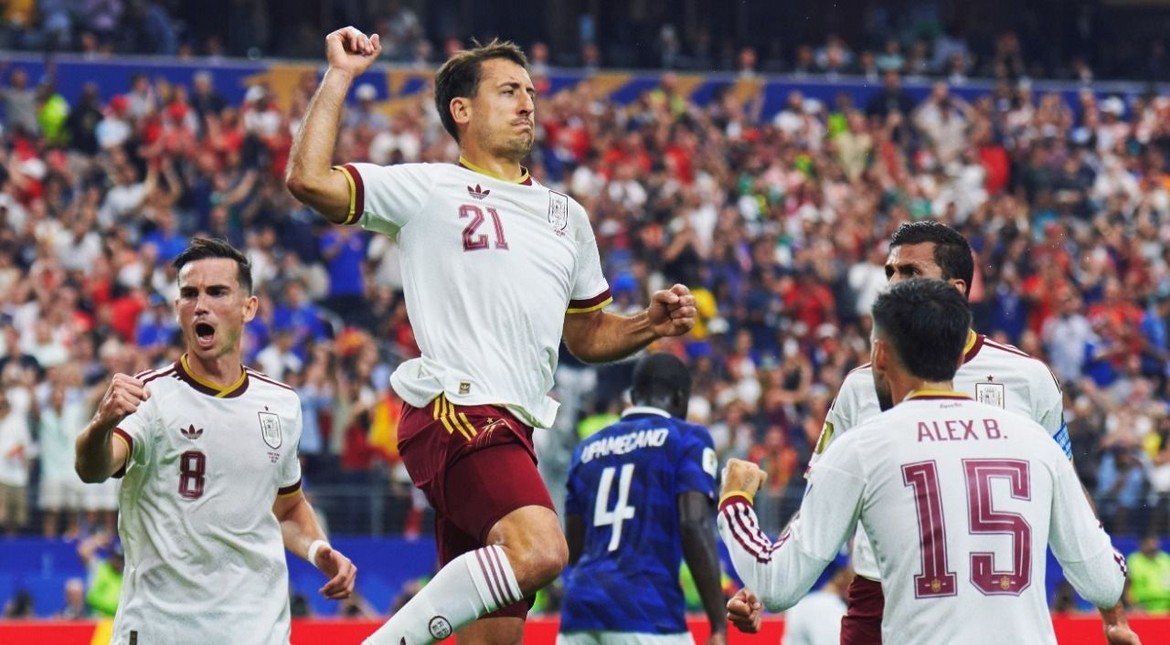 Baño de realidad: España le dio una clase de fútbol a Francia y es el primer finalista