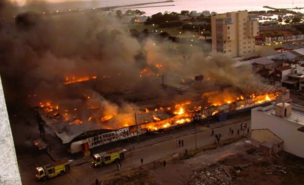 El infierno de Ferimar: incendio y el misterio navideño de Juan B Justo al 70 (Puerto)