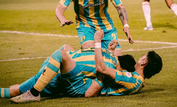 Aldosivi dio el golpe: 3 a 1 a River y está en octavos de final