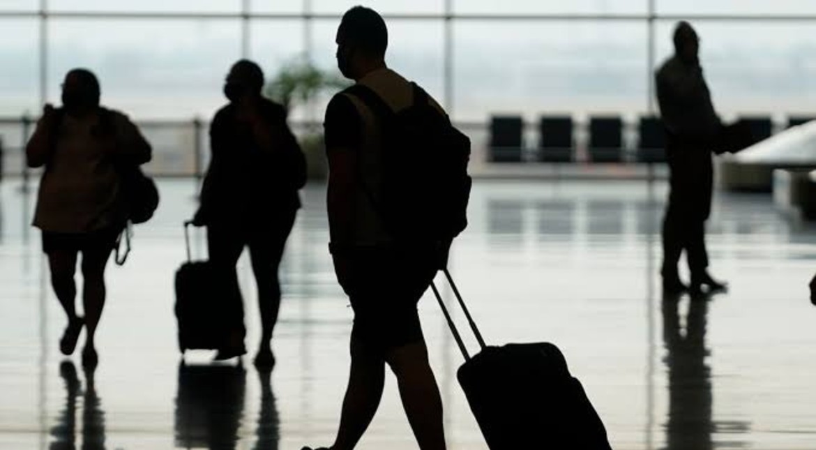 Chau viaje: los cuatro países que prohibirán la entrada de argentinos sin este trámite del DNI