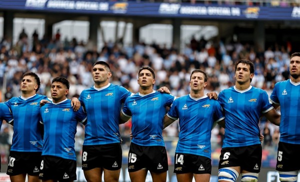 Los Pumas no pudieron con Inglaterra y cerraron la gira como local