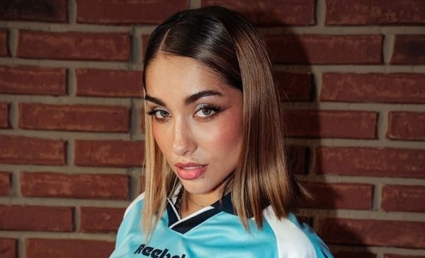 María Becerra cantará el Himno Nacional en la final del Mundial entre Argentina y España