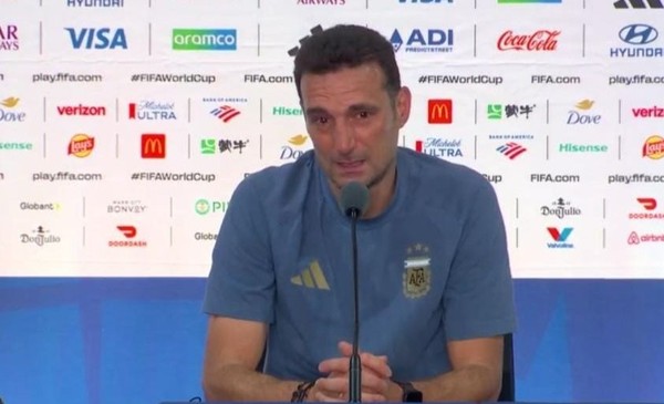 No sé si se va a poder hacer algo tan grande como esto: Scaloni muy emocionado entre lágrimas sembró dudas sobre su continuidad