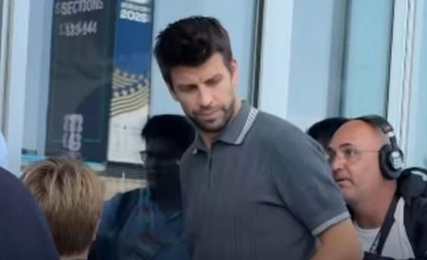 Video: Piqué fue a ver al final del Mundial y así reaccionó cuando apareció Shakira en el escenario