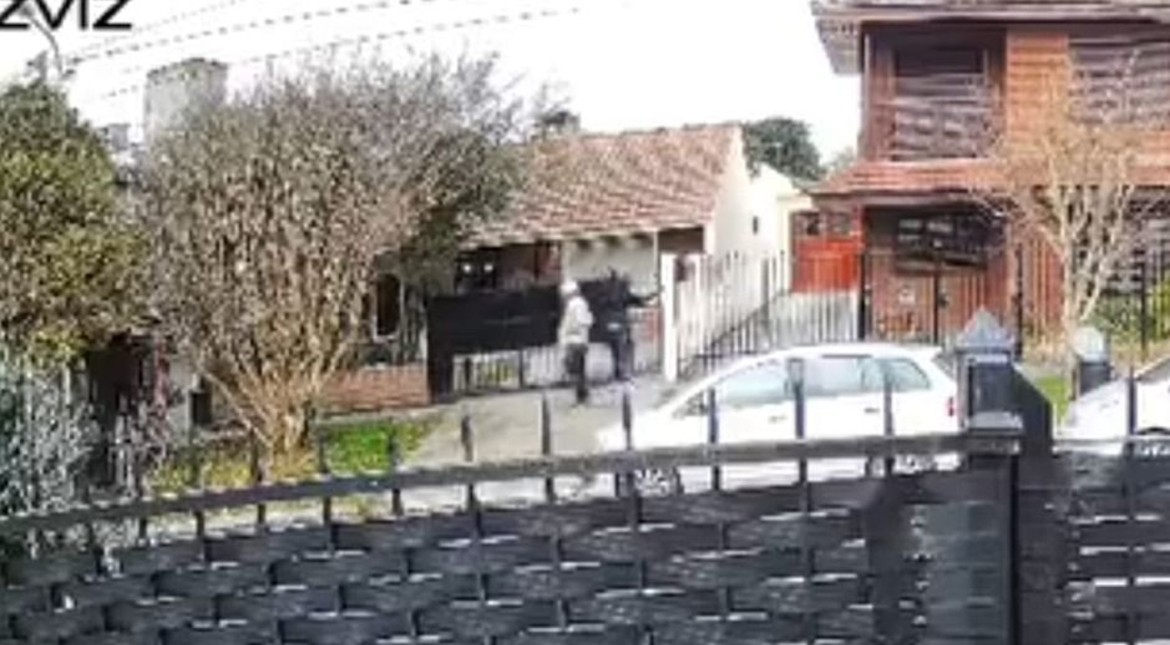 "Ya no damos más": desvalijaron una casa en Los Pinares y los vecinos temen salir a la calle