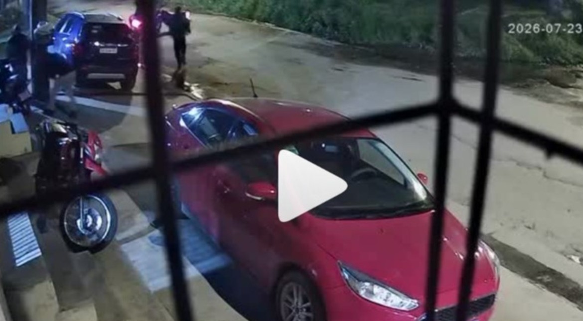 "Traé la pistola": evitó que le roben la moto a un vecino amenazándolo con un arma