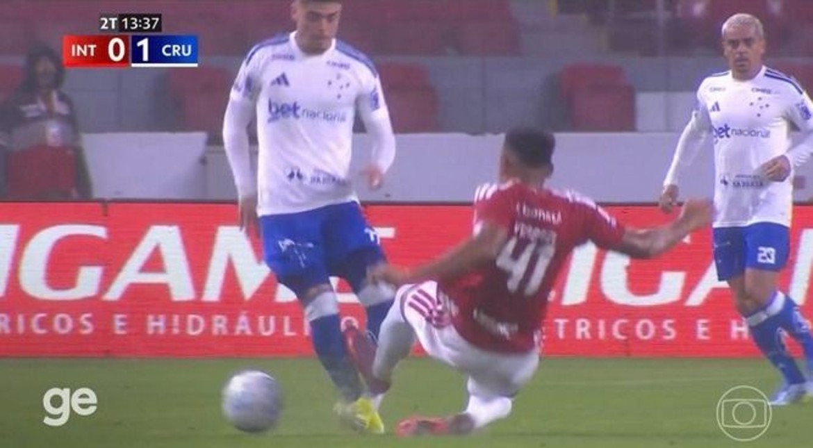 Imágenes impactantes: escalofriante lesión en el fútbol brasileño
