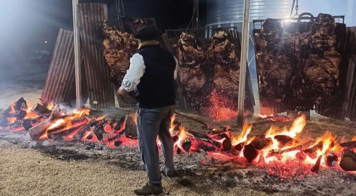 Un pueblo de Buenos Aires celebra 157 años con asado gratis, música en vivo y actividades para toda la familia