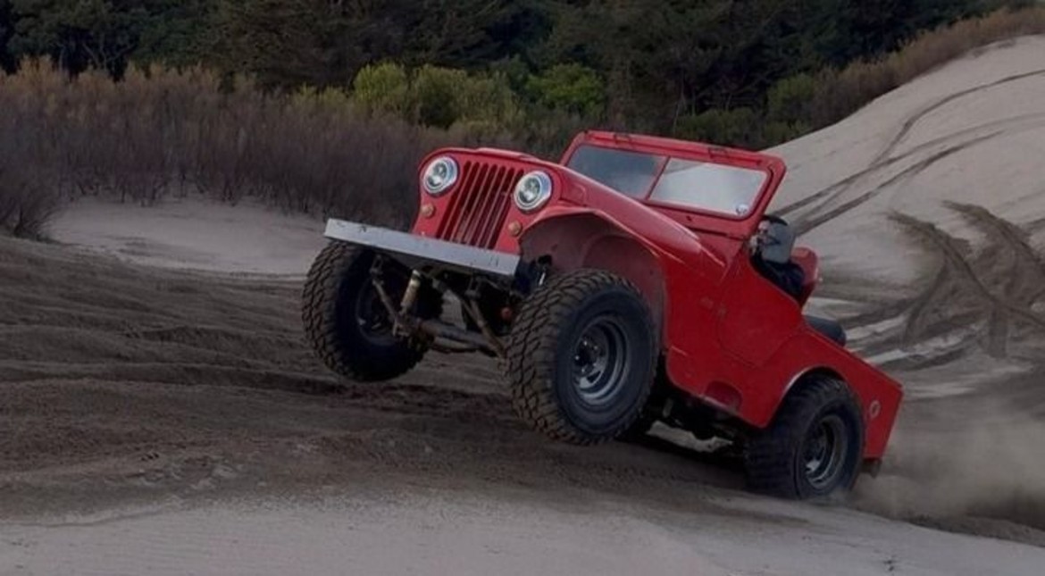 Tragedia en las playas de Necochea: volcó un jeep y murió su conductor