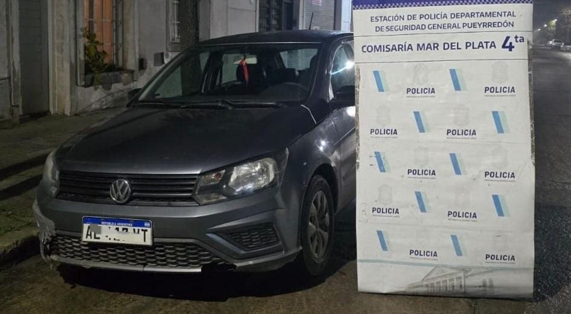 Andaba en un auto robado y con la numeración adulterada