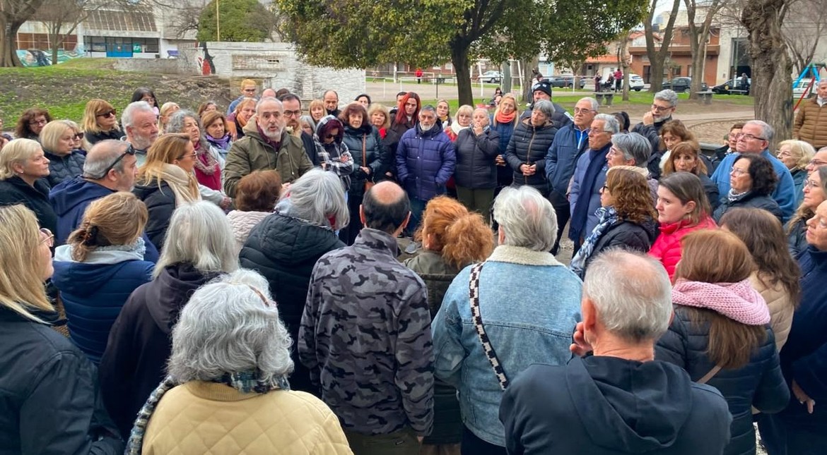 “Antes podíamos salir con los chicos a la calle”: vecinos de Villa Primera reclaman más seguridad