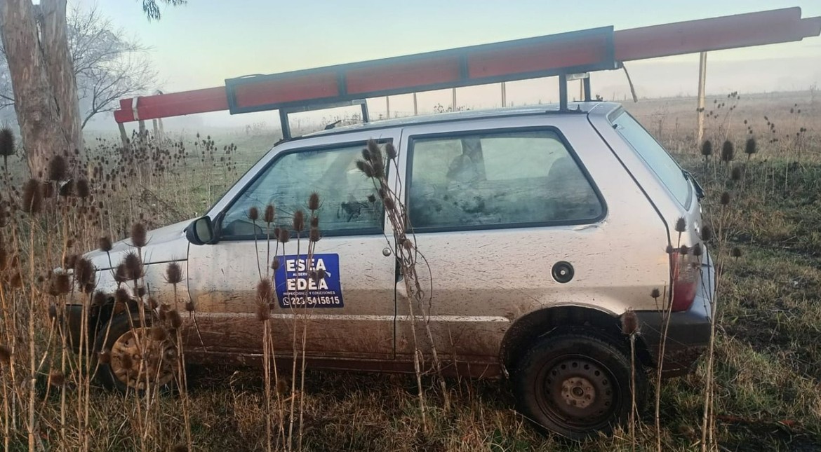 Robaron un auto a operarios de EDEA y lo abandonaron minutos después