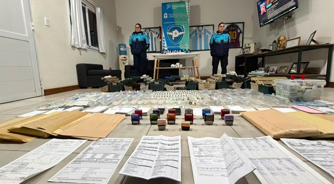 El caso de la ambulancia desaparecida vuelve a sorprender: hallan fentanilo, sellos médicos y recetas apócrifas