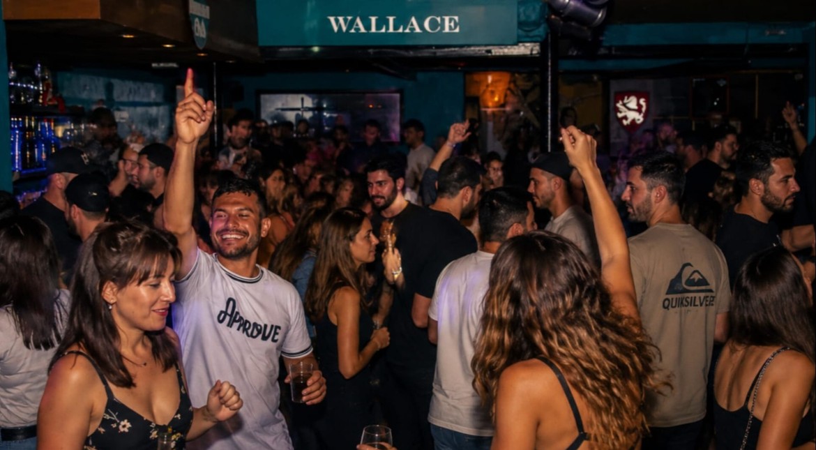 Wallace despide las vacaciones de invierno con una noche a pura fiesta