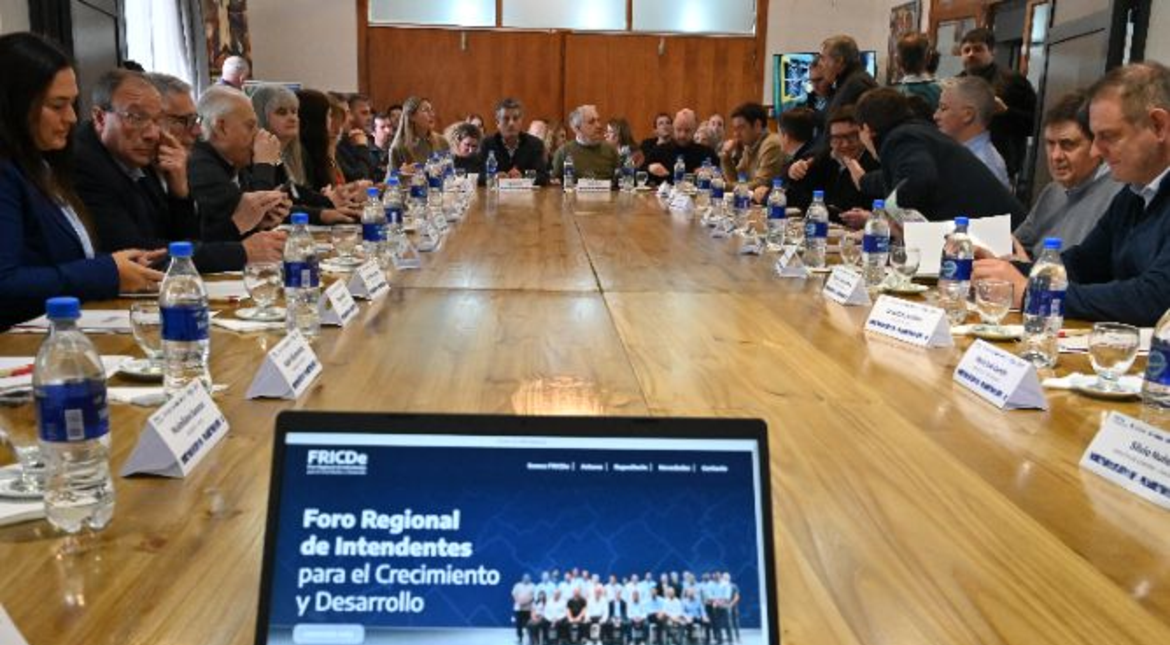 Ya son más de 80 los intendentes bonaerenses que integran el nuevo foro FRICDe