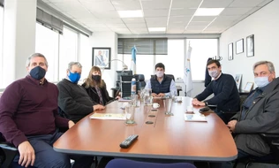 Gestionan ante el Enacom la fibra óptica para zonas rurales de Tandil