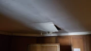 Desprendimientos, filtraciones y hasta olor a frituras: así luce el Teatro Auditorium