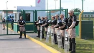 Kicillof planea crear una fuerza de seguridad para partidos de fútbol. Foto: 0223.