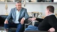 Claudio Tapia recibió a Guillermo Montenegro en Ezeiza. Foto: MGP.