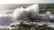 Se espera el ingreso de un oleaje muy considerable desde la tarde del jueves. Foto gentileza: Estado del Mar.