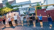 Un recorrido humanístico, comunitario, cooperativo y solidario. Eso es su identidad.