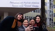 Emotivo acto en reconocimiento a la trabajadora que pagó con su vida la defensa por la educación gratuita. Foto: archivo 0223.