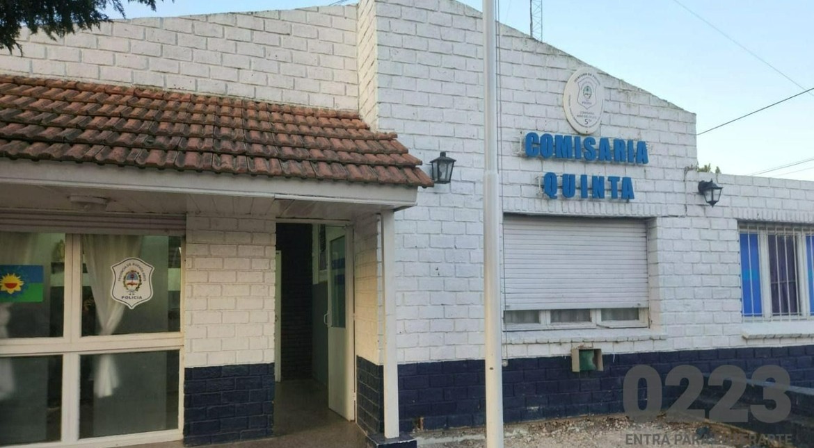 Amenazó a la ex y golpeó a la hija adolescente de la mujer