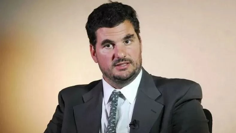 Eugenio Burzaco adelantó su regreso de Estados Unidos tras la conmoción por el crimen en Palermo