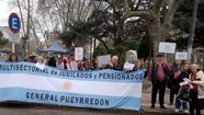 Jubilados se movilizaron en Mar del Plata y preparan una gran marcha para septiembre Jubilados se movilizaron en Mar del Plata y preparan una gran marcha para septiembre