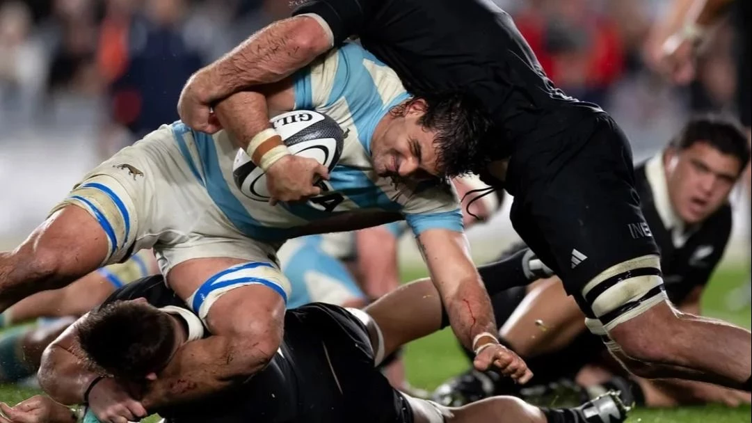 Los All Blacks se enojaron y Los Pumas no tuvieron chances