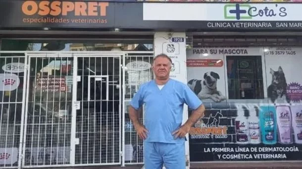 "Asesino": denunciaron a un veterinario que "vendía perros al borde de la muerte"