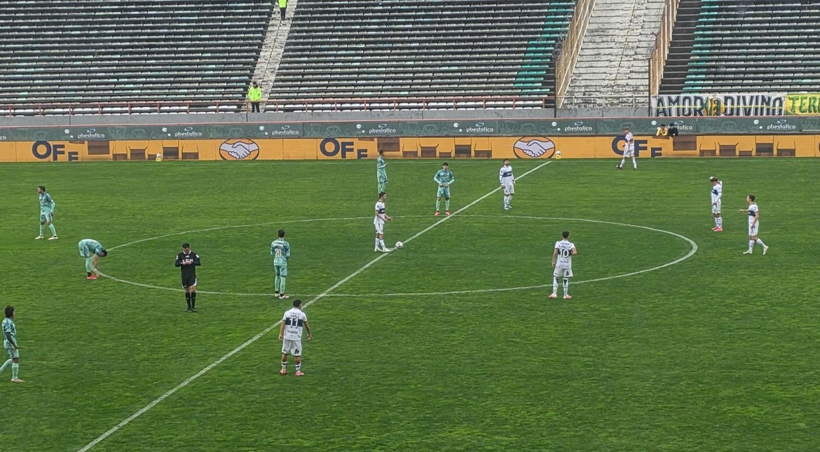 VIVO: Aldosivi iguala sin goles con Gimnasia en el Minella