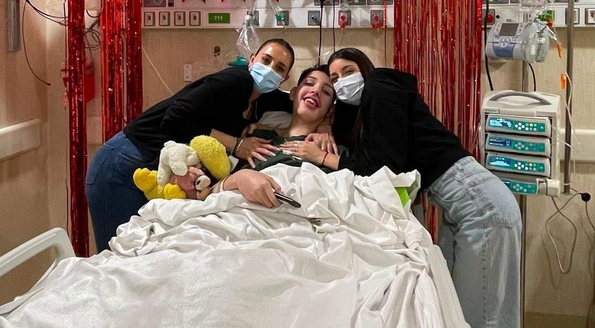 "Joel las necesita": la familia del joven atropellado pidió ayuda para pagar a las enfermeras que lo acompañan