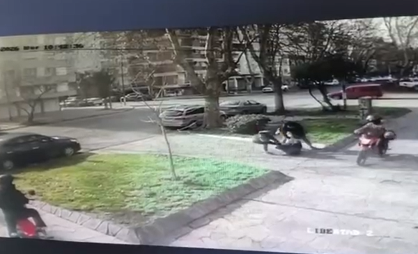 Robo en La Perla: le sacan 10 mil dólares