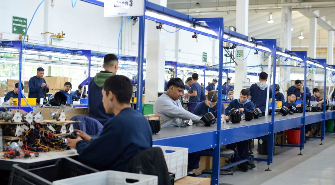 Conmoción: una famosa marca de electrodomésticos cerró su fábrica por una fuerte caída en las ventas y hay despidos