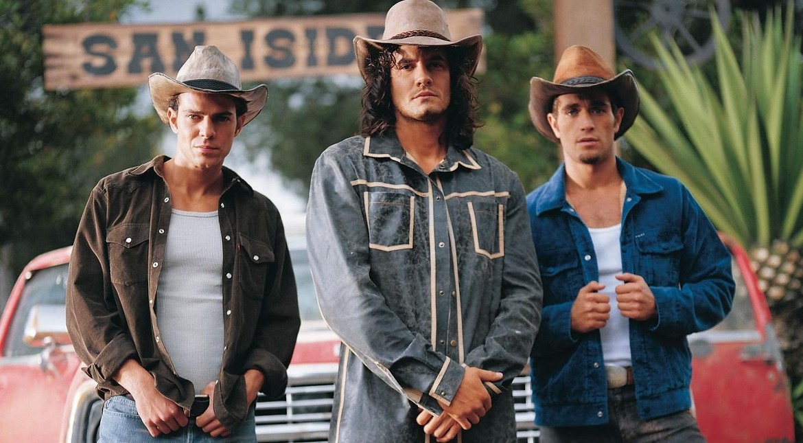 Uno de los protagonistas de "Pasión de Gavilanes" pide trabajo en las redes