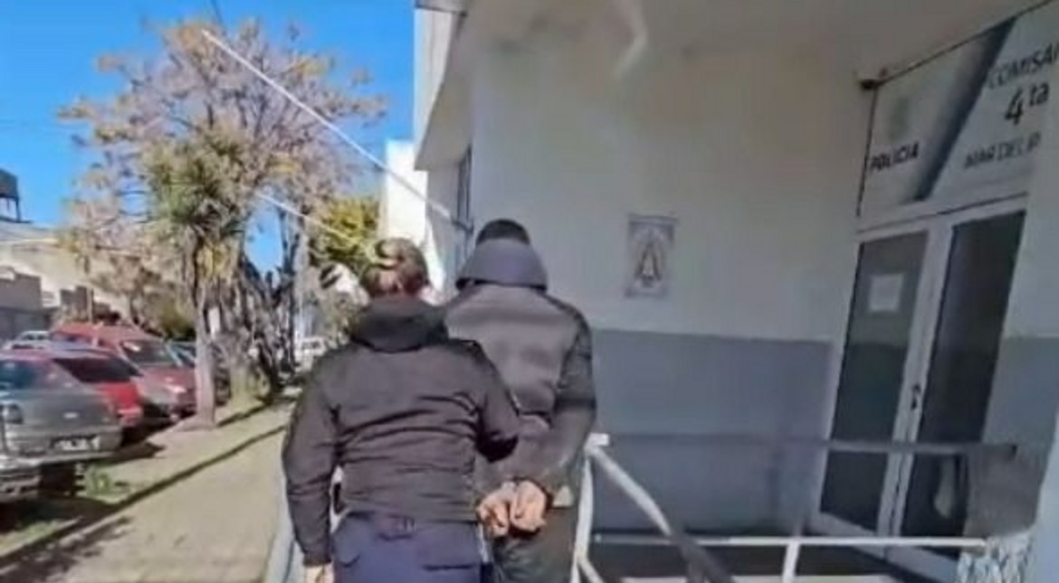 Quiso robar un camión y lo descubrió el dueño
