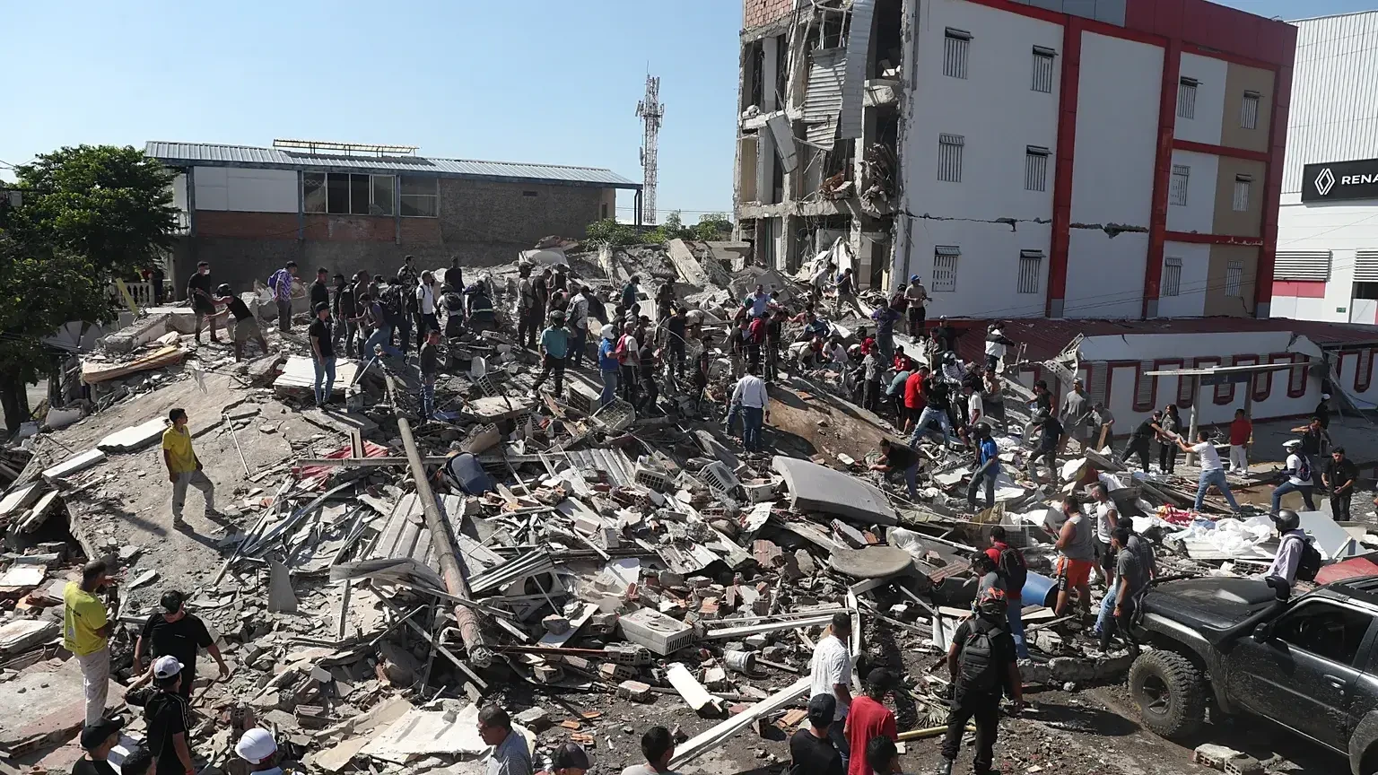 Confirman al menos 22 muertos y decenas de heridos en Colombia tras el sismo